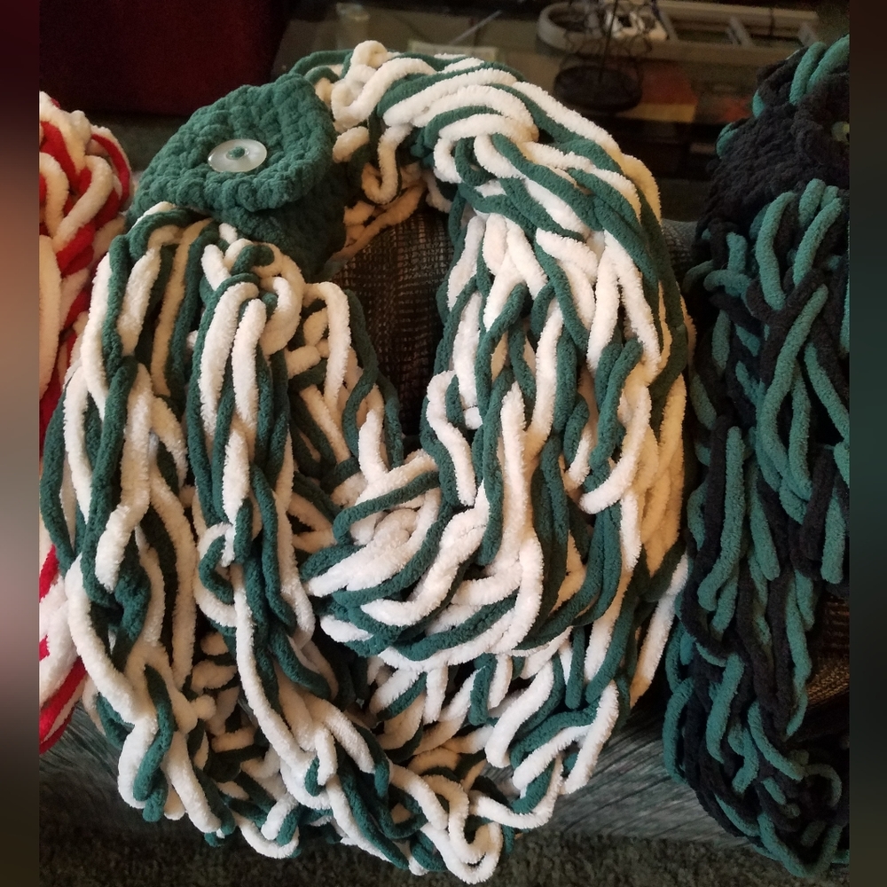 NEW- Handmade Infinity Scarves with Crocheted Button Cuff - Picture 11 of 11